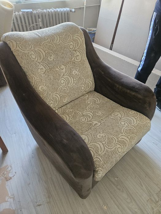 Диван с две кресла