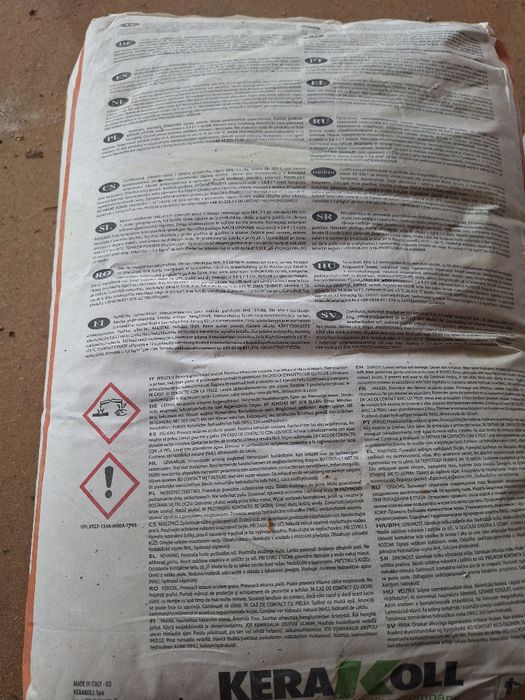 Saci tencuiala și gled