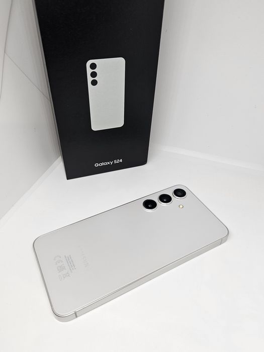 Samsung Galaxy S24 5G 128Gb/8Ram Gray 302 Цъкла 100%