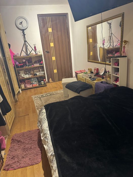 Продава се Четиристаен апартамент в Варна, Централна поща - 135 кв.м за 1297 €/кв.м - Снимка #1