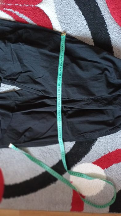 Vand pantaloni negri