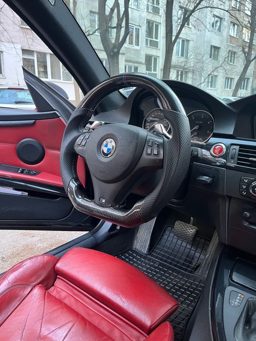 BMW E90 / E92 / E93 карбонов волан M style