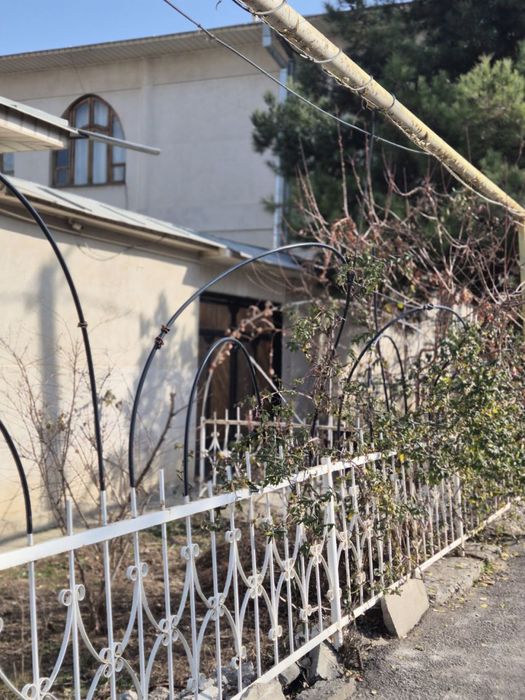 Срочно Продается УГЛОВОЙ дом-участок 6,15 соток в центре города