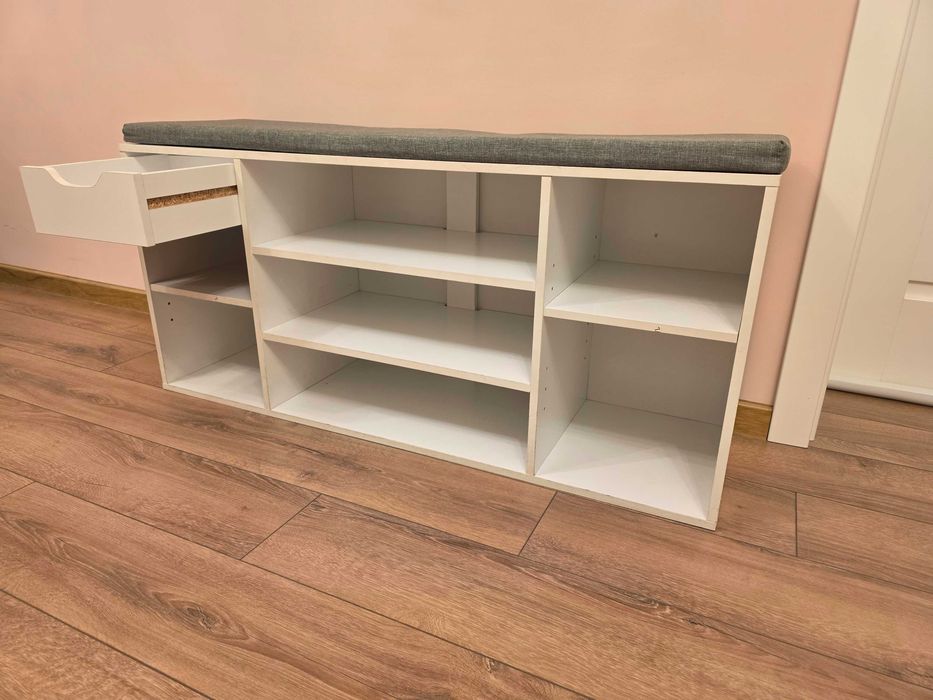 Пейка шкаф за обувки