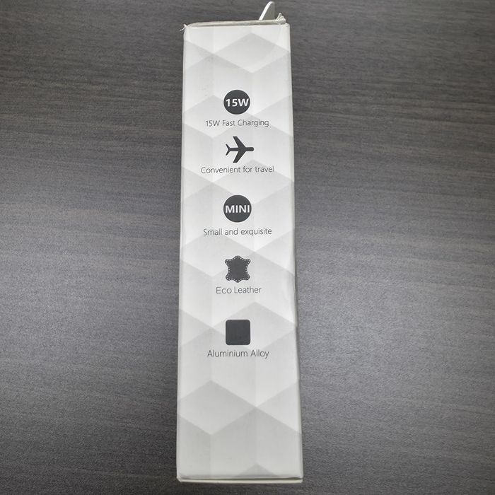 ЗАПЕЧАТАНО Безжично зарядно Trender Fold Wireless Charger