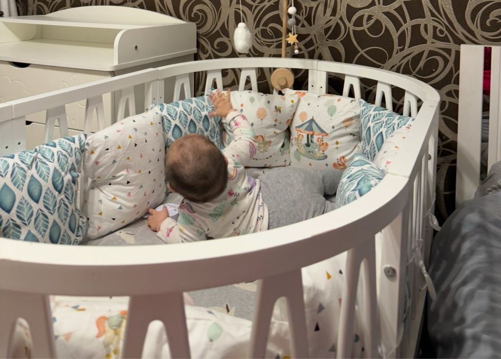 Детская кровать манеж