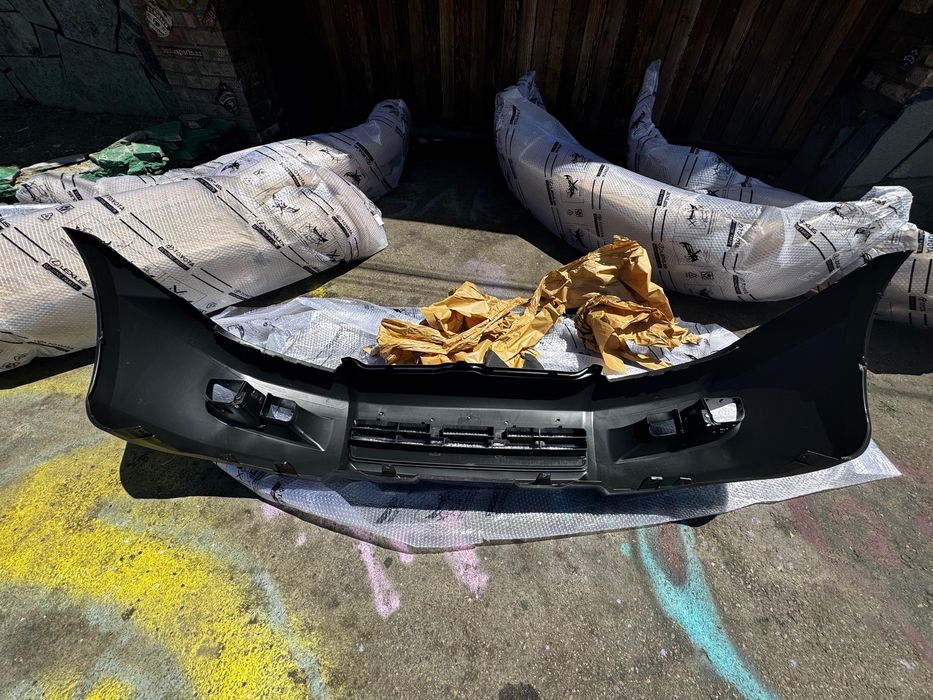 Передний бампер Prado 120