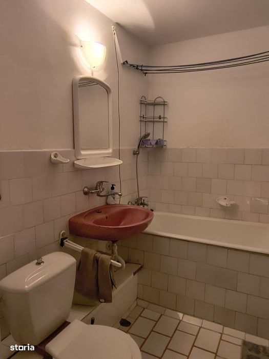 Apartament 3 camere decomandat – Mărășești