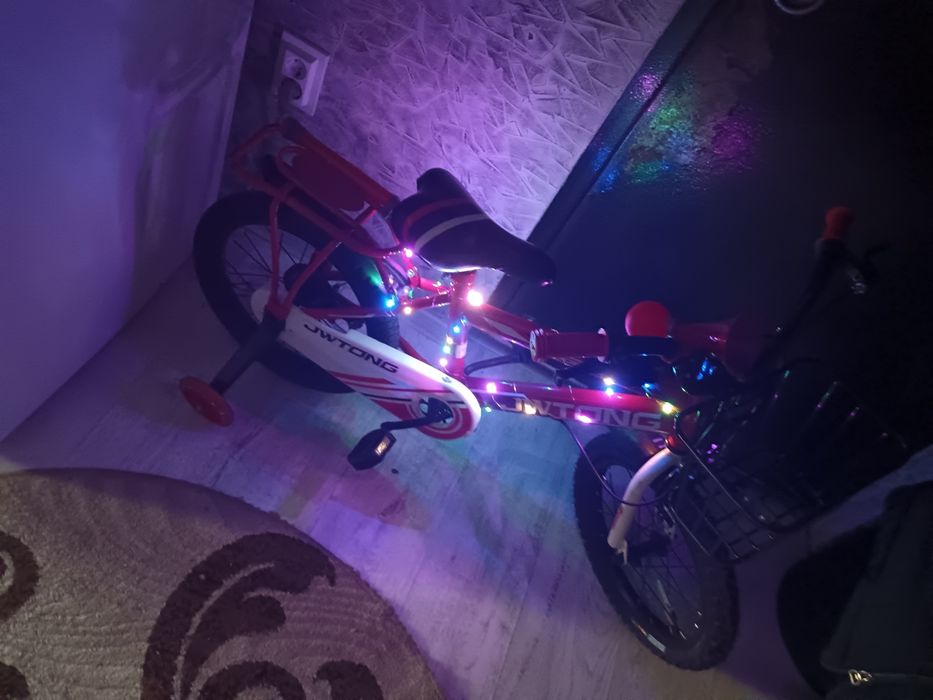 Bicicleta copii 4-7 ani