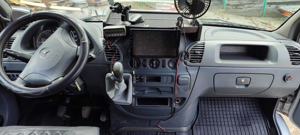 Mercedes Sprinter microbus 7 locuri