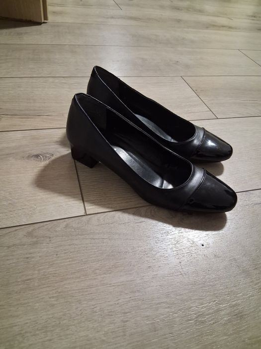 Официални обувки 38 номер