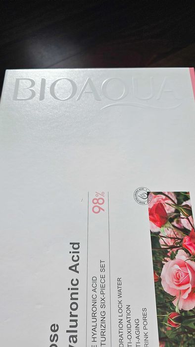 набор для ухода лица  глауриновой кислотой