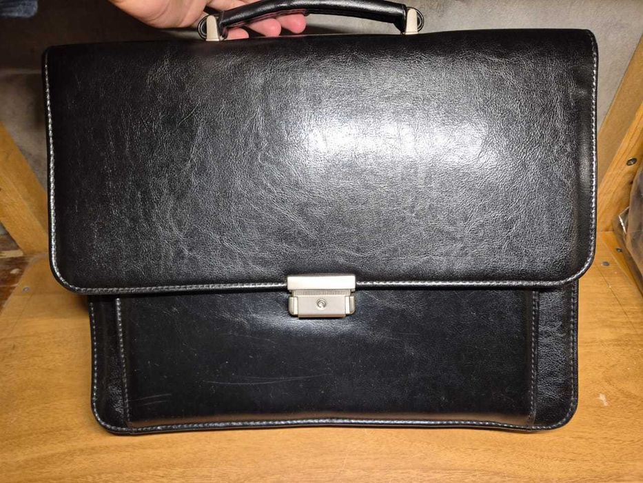 Классический портфель академический черный аккуратный стильный