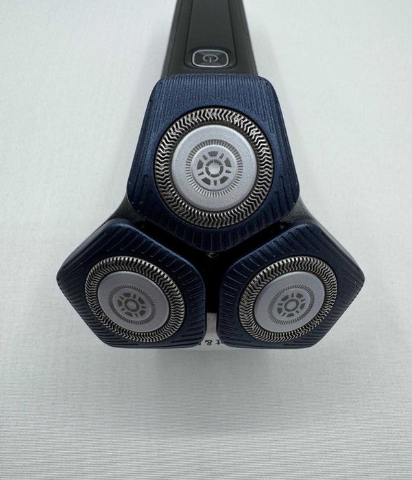 Aparat de ras PHILIPS Shaver Series 7000 SkinIQ, S7886/55