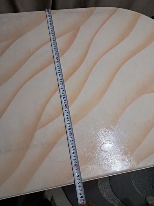 Продам стол кухонный