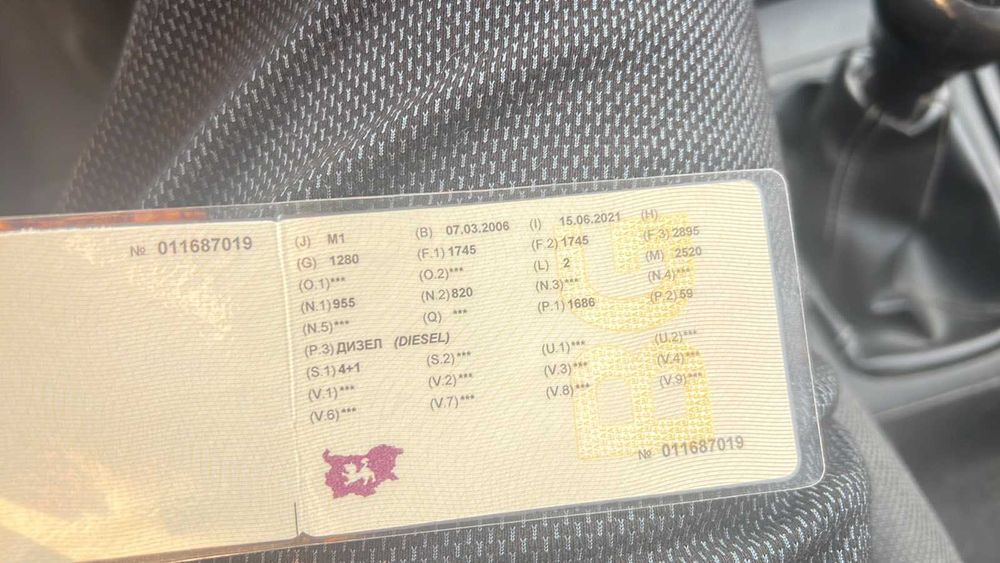 Опел астра  седан за части