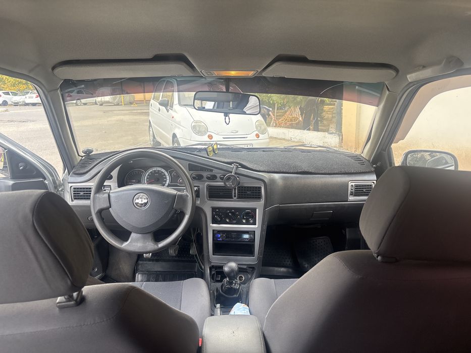 Chevrolet Nexi 2