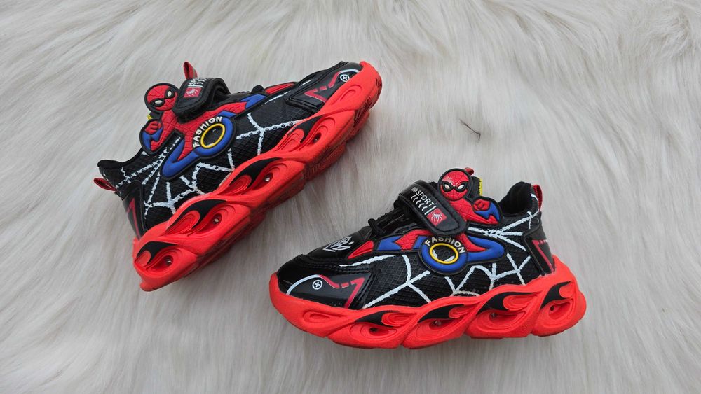 Детски маратонки Спайдърмен №27/28