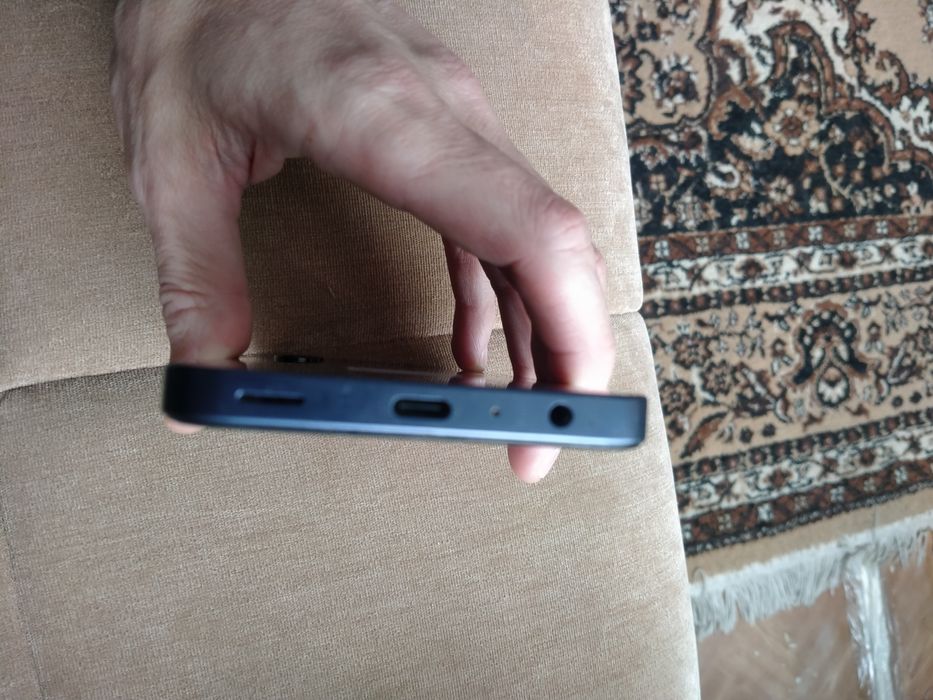 Продам телефон самсунг