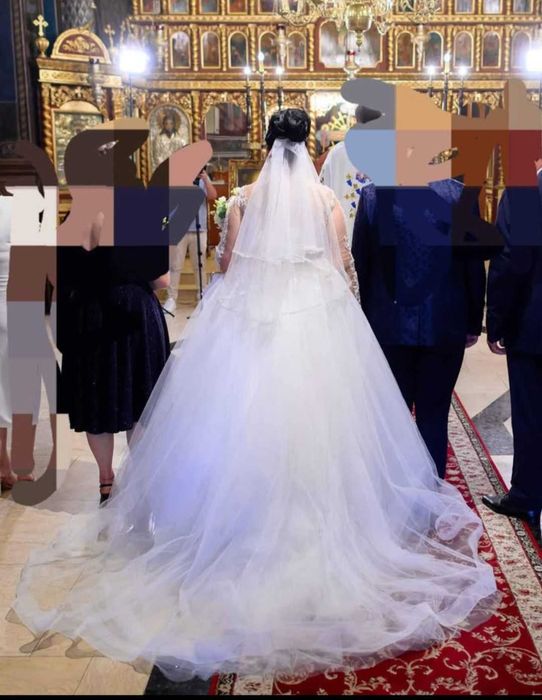 2 Rochii de mireasa in 1 ( cu trena detașabilă)+ voal+diadema 920 lei