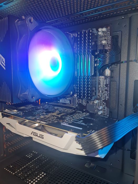 PC Gaming RTX 5060-noua , Ryzen 5 3600, 32Gb, m2 970 evo+ , Lenovo 24"