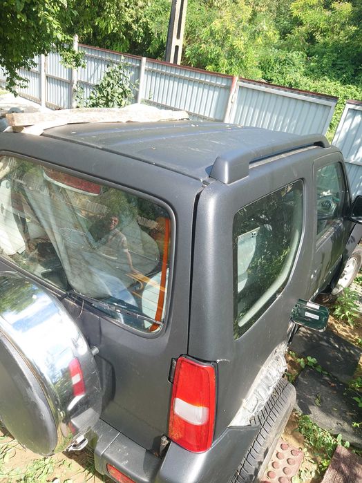 Vand Suzuki Jimny avariat, an 2005 BENZINA 1,3