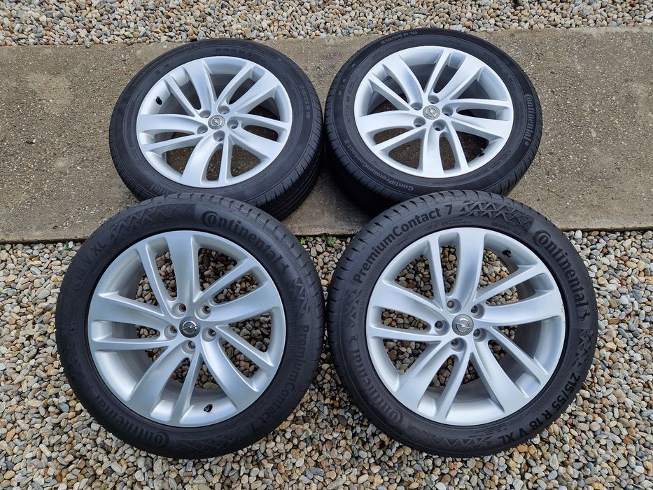 Roti/Jante Opel Mokka anvelope vara 215 55 18 Continental