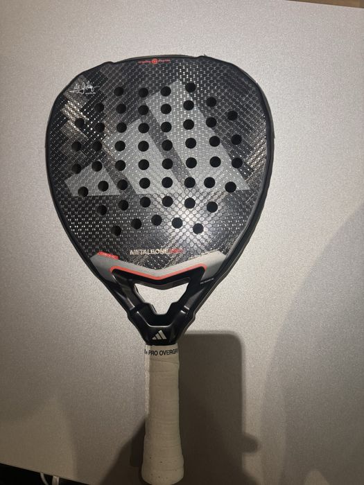 Racheta Parel Adidas Metalbone 3.4 Hrd+