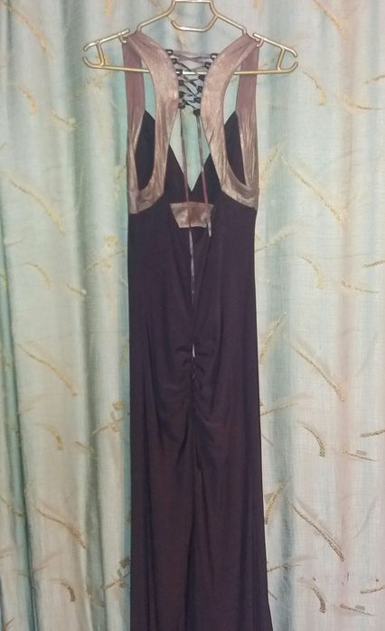 Вечернее платье.