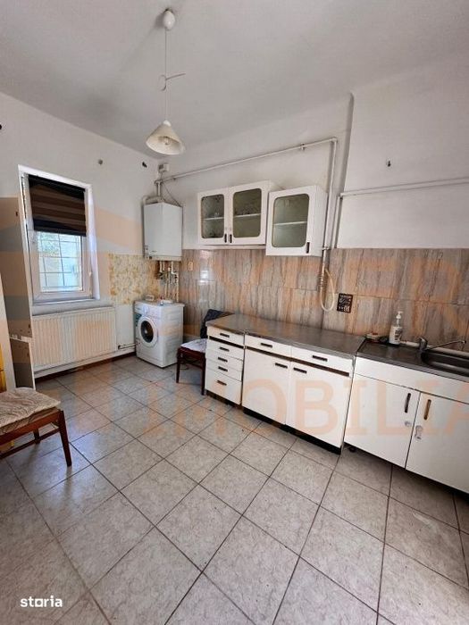Proprietate 2 corpuri situata in zona Tomis I
