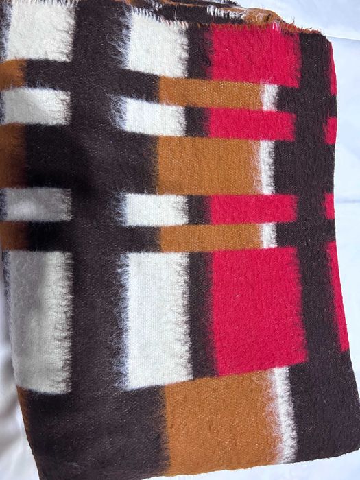 Продам пледы  новые ГДР