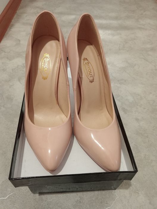 Продам туфли в отличном состоянии