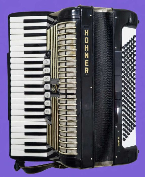Acordeon  Hohner Verdi 3 cu 120 basi negru