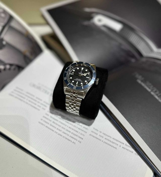 Часы Tudor Black Bay, 41 mm