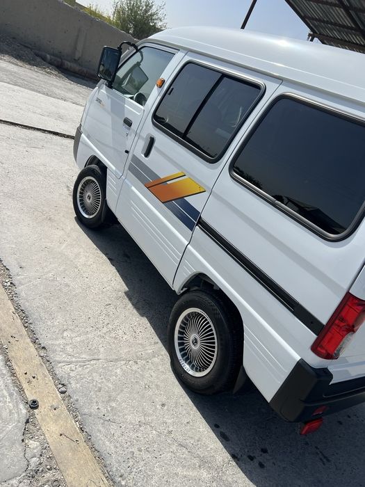 Srochno Damas sotiladi yangi