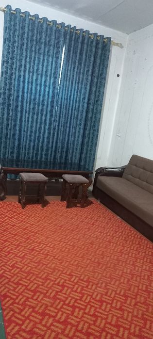 ijaraga uy qizlarga beriladi