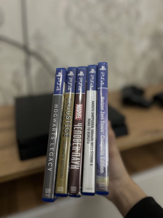 PlayStation 4 Slim