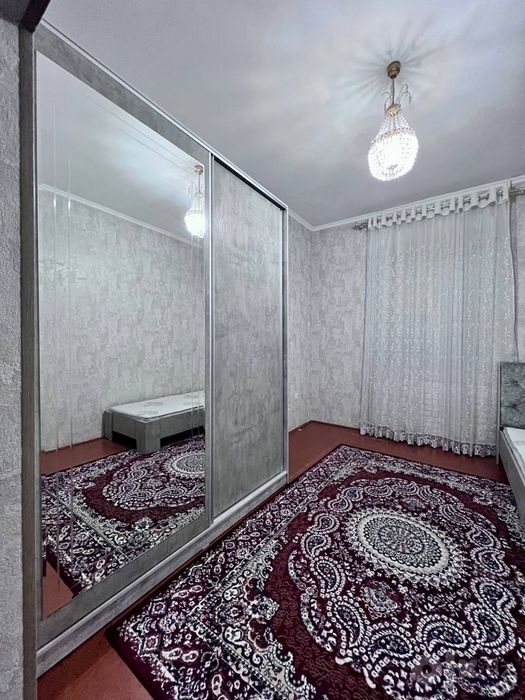 Новый шкаф и кровать