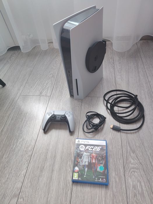 Ps5 Disk + 8 jocuri ( consola este banata online)