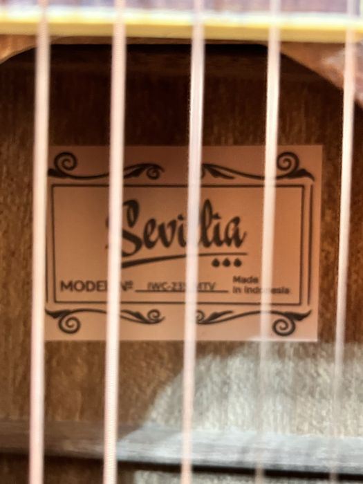 продам Гитара Sevilia!
