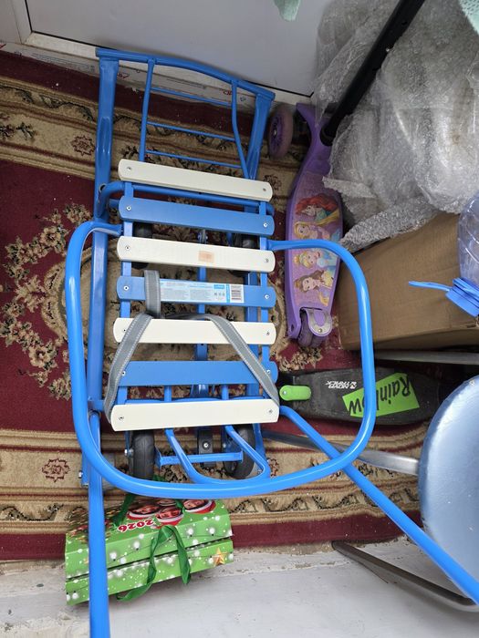 Санки прадается...