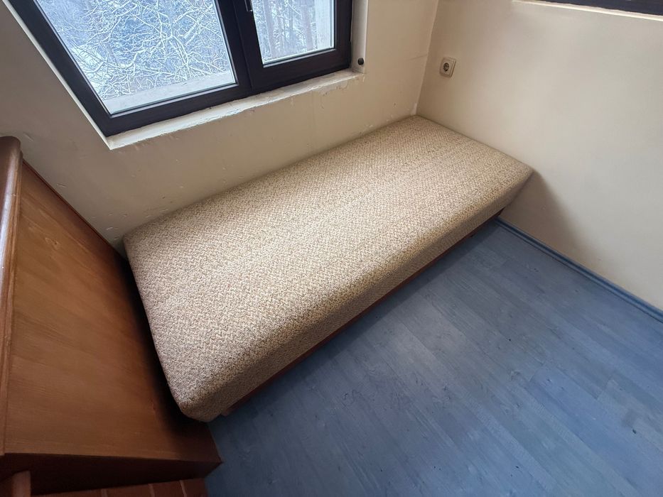 единично легло 82/180  “отоманка”