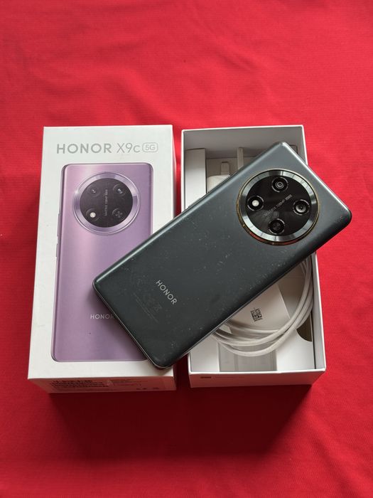 Honor X9c 256 gb Ram 12 5G польный комплект