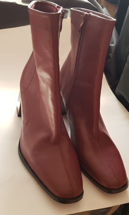 Cizme roșu burgundy Sinsay