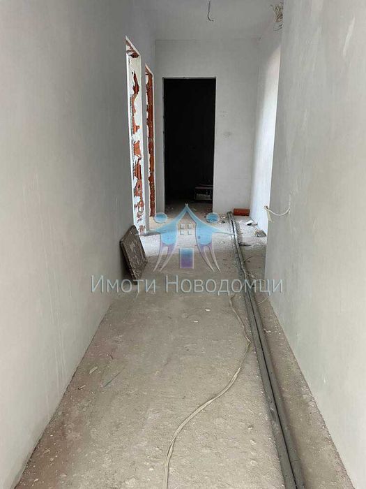 Продава се Тристаен апартамент в Шумен, Пазара - 86 кв.м за 1038 €/кв.м - Снимка #3