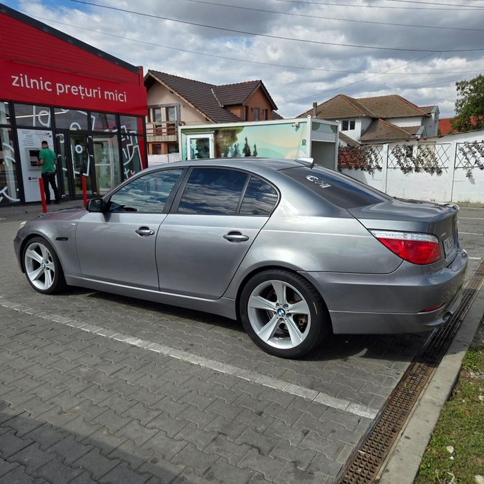 BMW Seria 5 2010 — imagine 3
