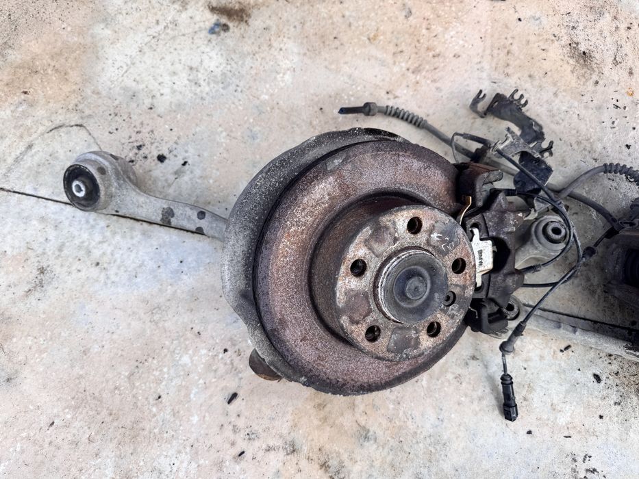 Fuzeta Stanga/Dreapta BMW F30 F31 F34 GT