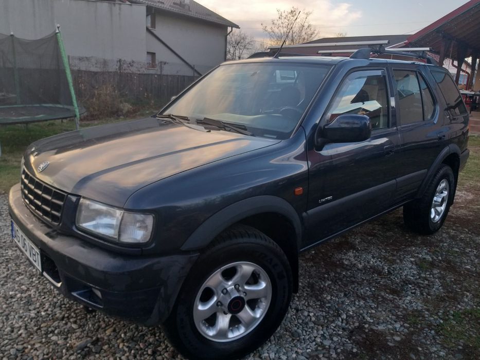 Dezmembrari dezmembrez PIESE opel frontera b 2.2d 2002