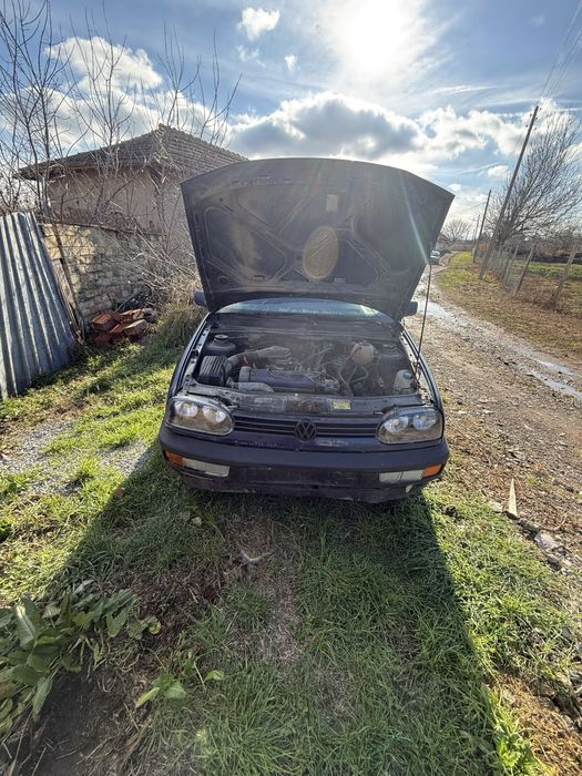 VW golf 1.6LPG САМО на части