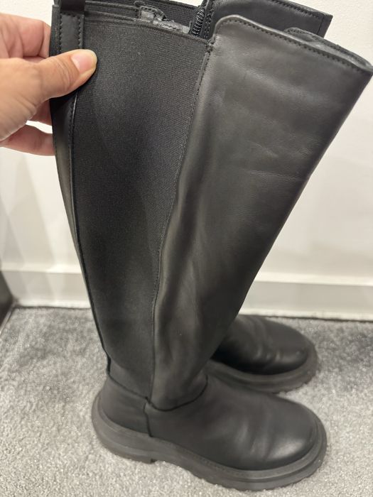 Лоуфъри естествена кожа и естествен лак и естествен велур